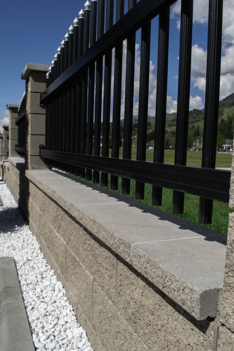 EBENSEER Zaunsystem Hochkönig Endstein Granitgrau 20x20x18 cm