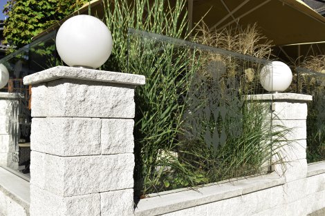 EBENSEER Zaunsystem Hochkönig Endstein Naturweiß 40x20x18 cm