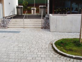 EBENSEER Pflasterstein Katana mit Quarzschichtoberfläche Naturgrau