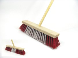 Straßenbesen Austria mit Stiel Rot/Weiß/Rot 40 cm