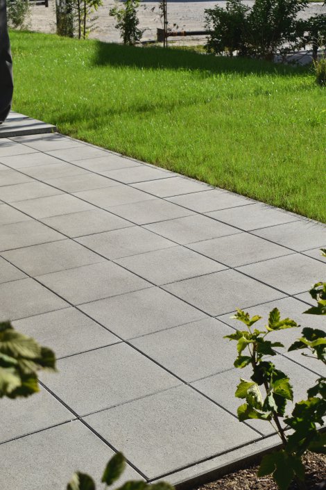 EBENSEER Gartenplatte Funktionsplatte Naturgrau 49,7x49,7x4 cm (LxBxH)