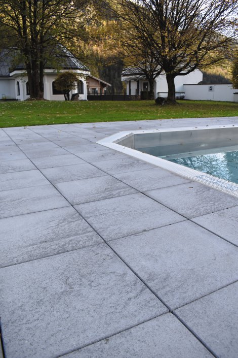 EBENSEER Gartenplatte Umbriano Granitbeige gemasert 49,7x49,7x4 cm (LxBxH)