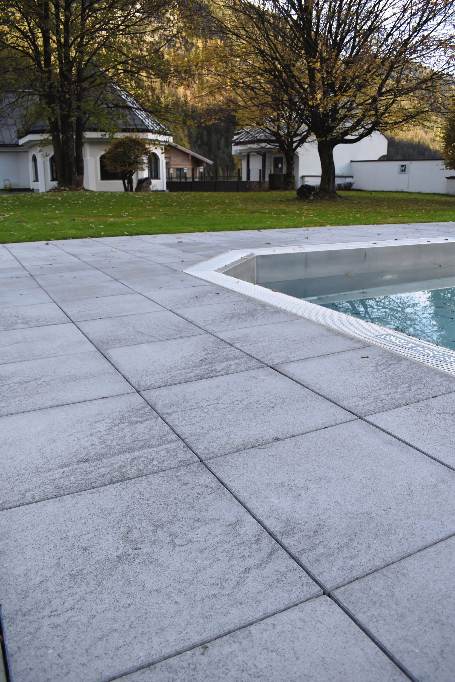 EBENSEER Gartenplatte Umbriano Granitbeige gemasert