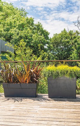 DEROMA Pflanzkasten Fence Like mit Rollen Anthrazit 78 cm