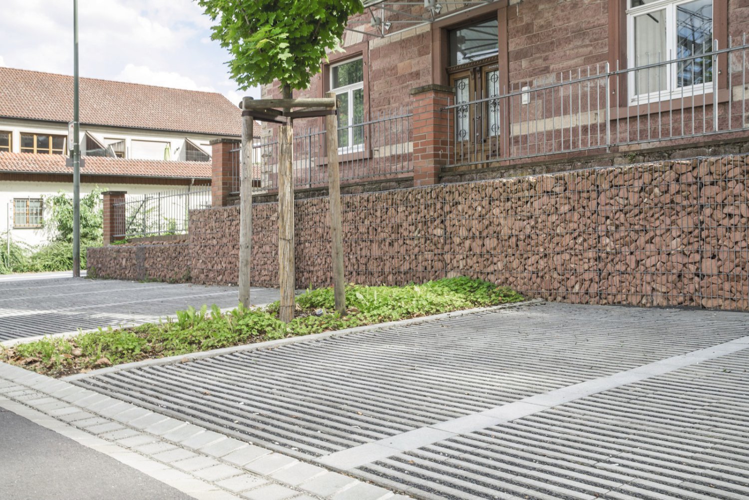 EBENSEER Rasenplatte Linear Naturgrau