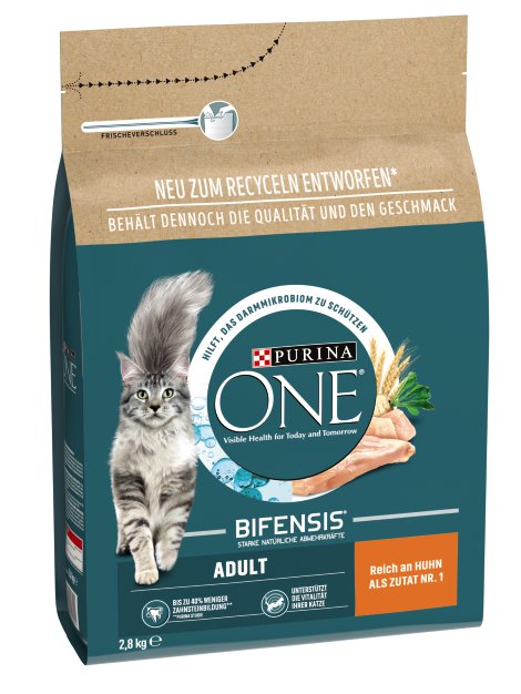 PURINA ONE® Adult reich an Huhn und Vollkorn-Getreide 2,8 kg
