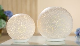 Porzellan Lampe Kugel Blume